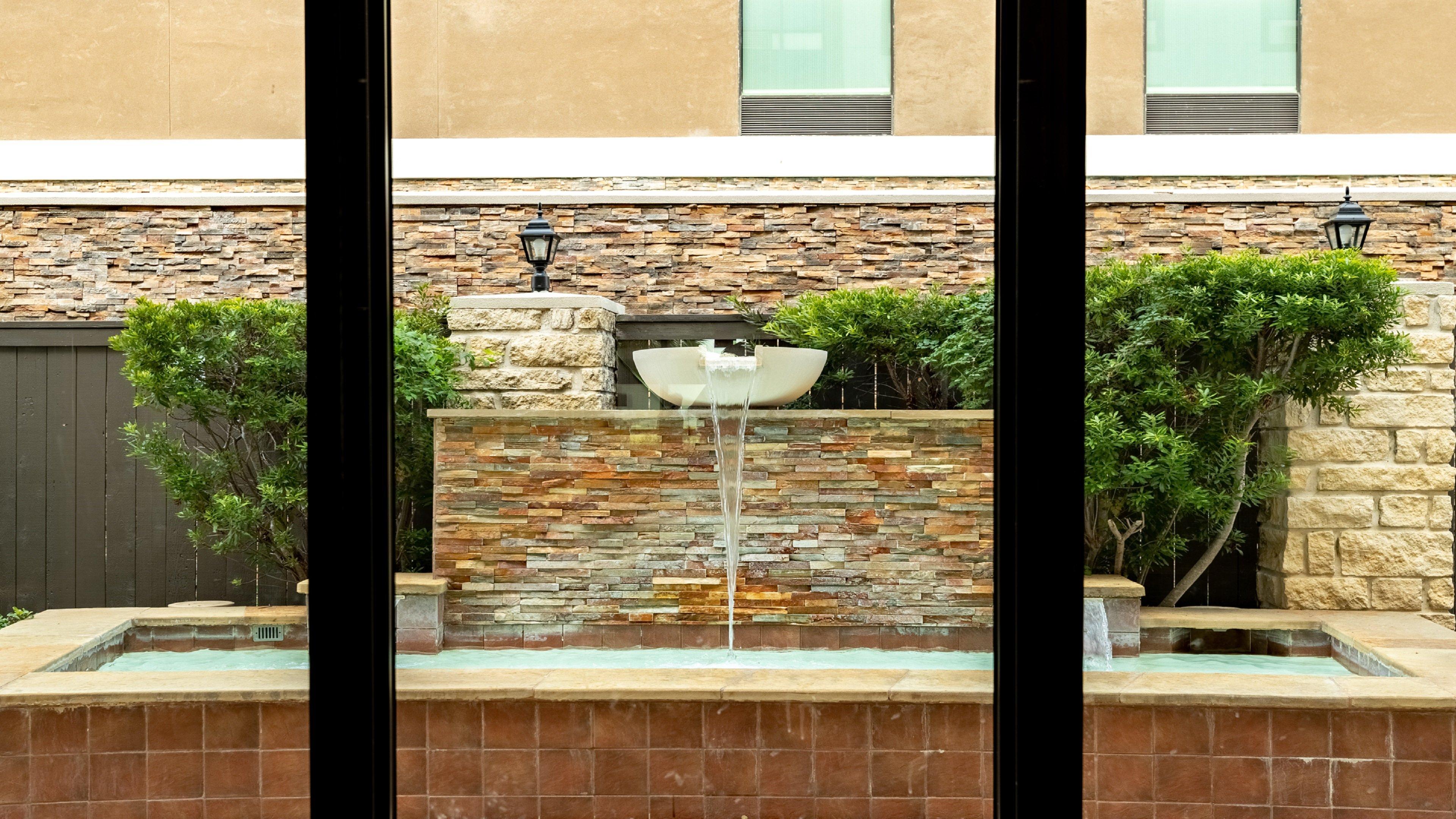 Holiday Inn Express & Suites Houston South - Near Pearland By Ihg Exterior photo