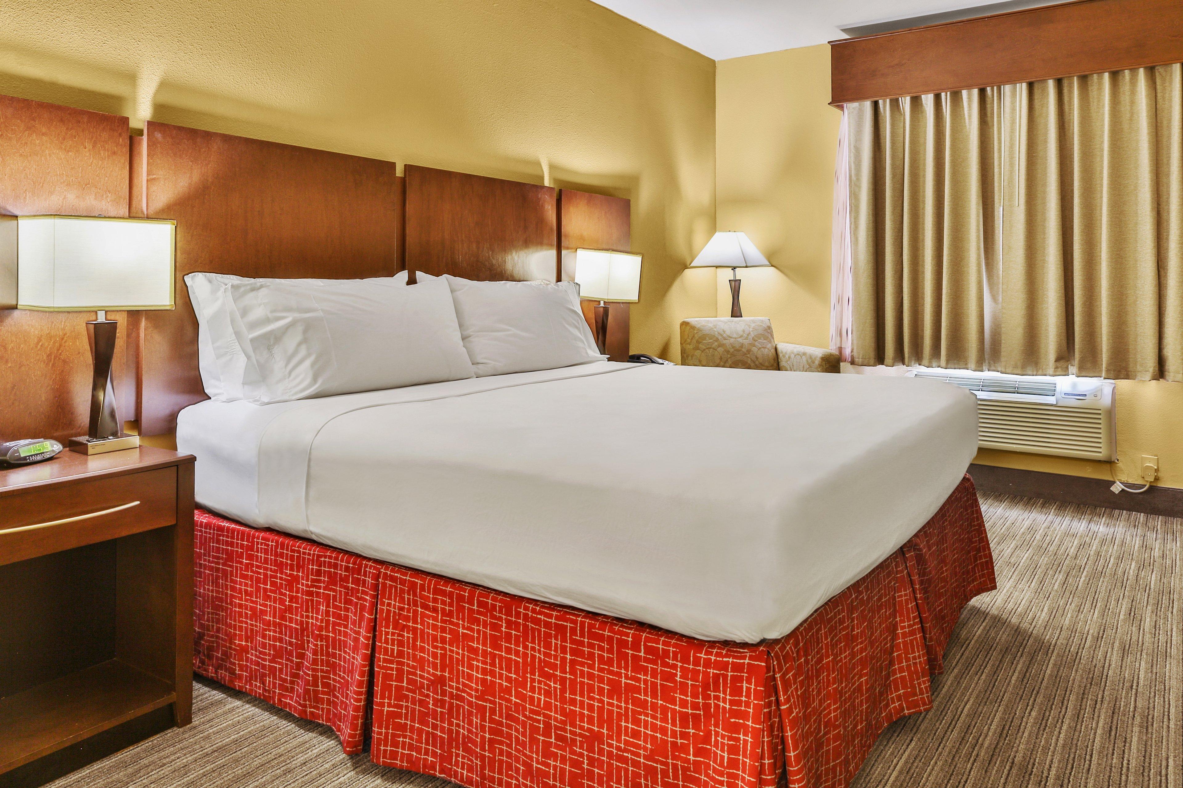 Holiday Inn Express & Suites Houston South - Near Pearland By Ihg Exterior photo